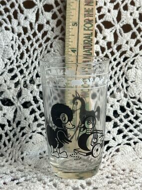 Vintage 1956s Kraft Kiddie Kup Swanky Swip glass with Nursery Animals